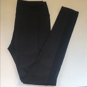 Leggings with mesh detail